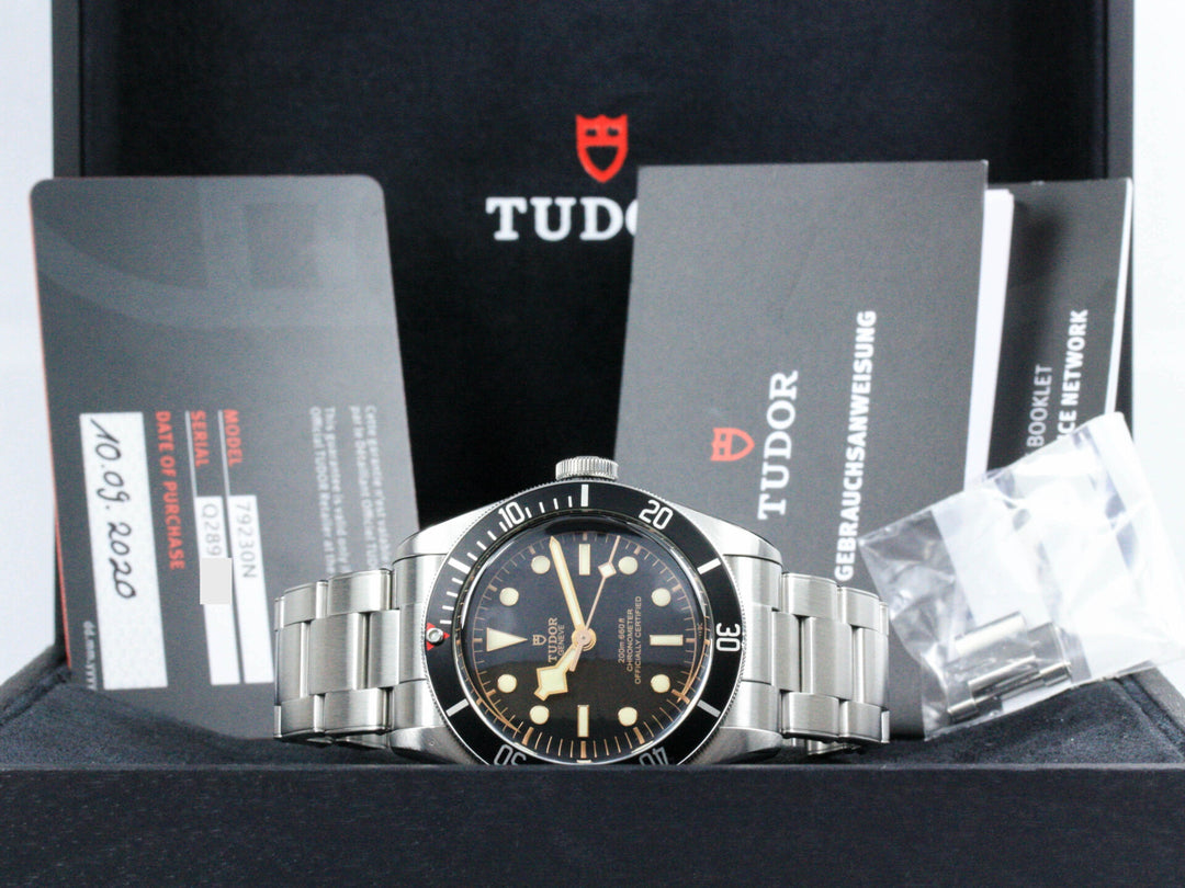 79230N_Tudor_Black_Bay_41mm_Stahl:Stahl_Serial_Q289XXX_FSet_2020_0