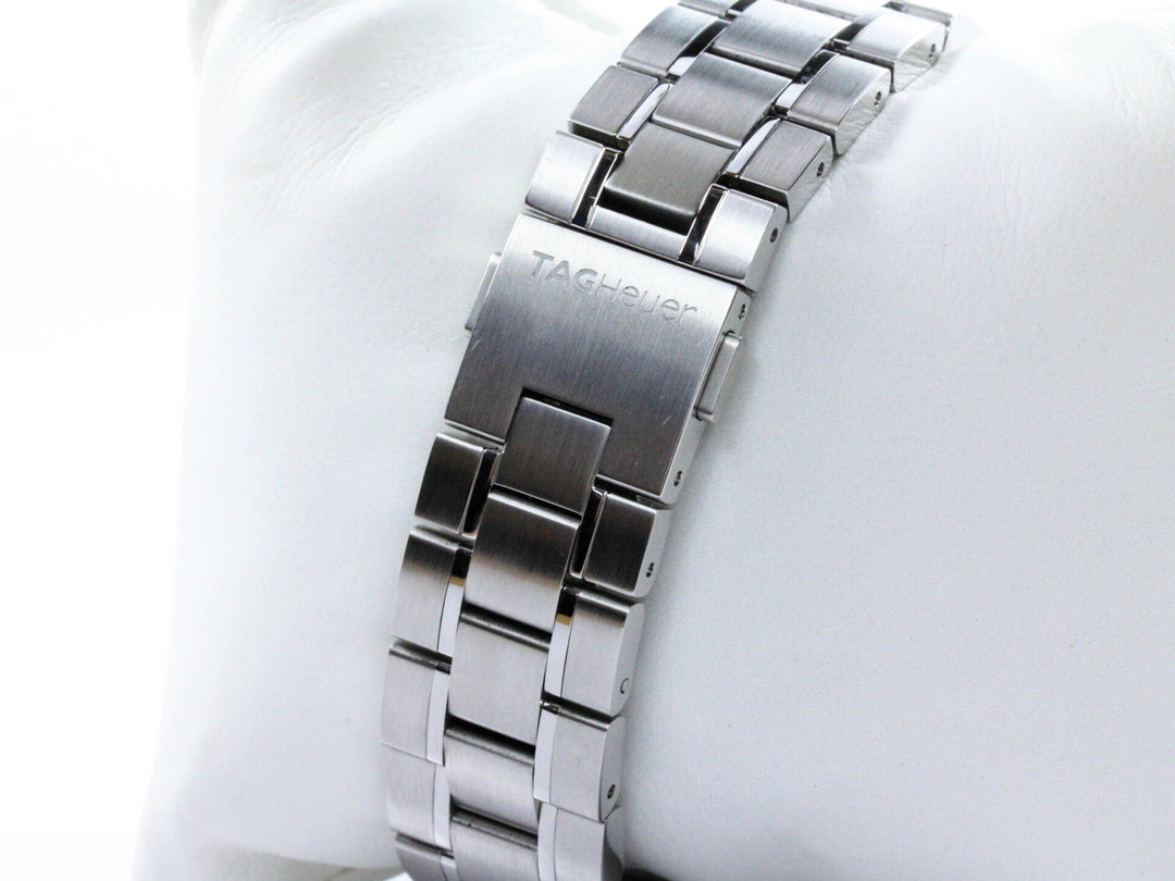 CV2010_TAG_Heuer_Carrera_Stahlband_Serial_RWM2XXX_4