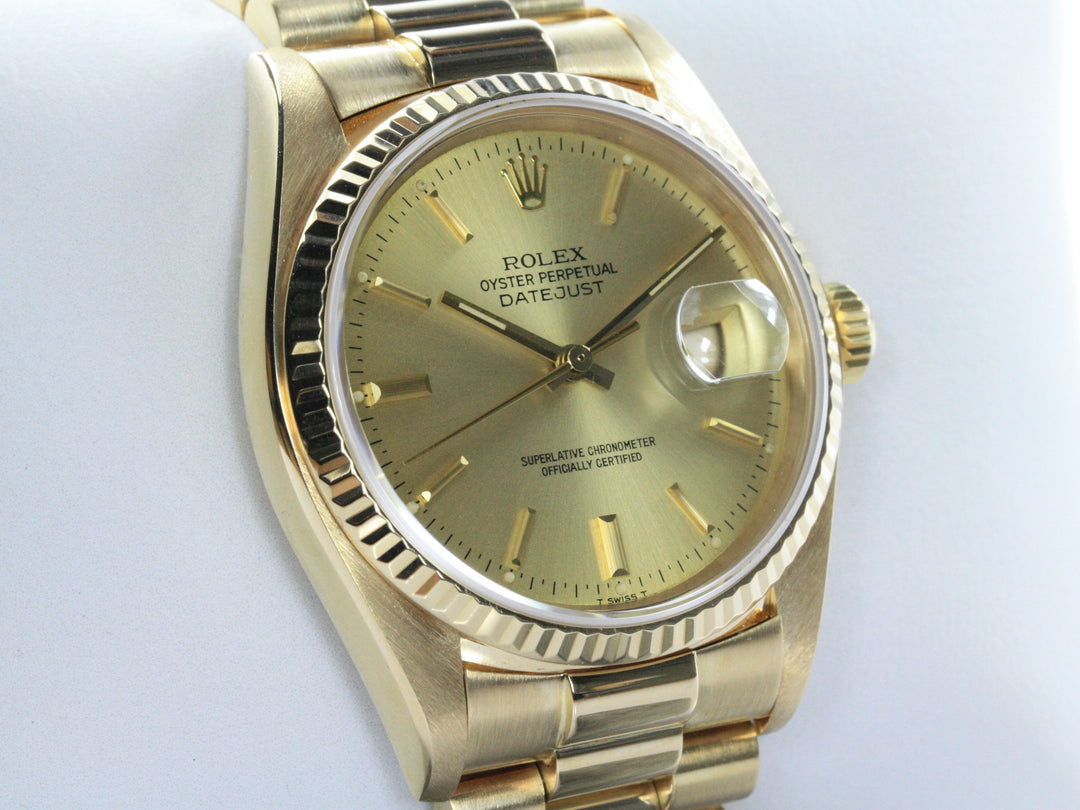 Rolex Datejust 36 mm 18k Gold Mint Referenz 16018