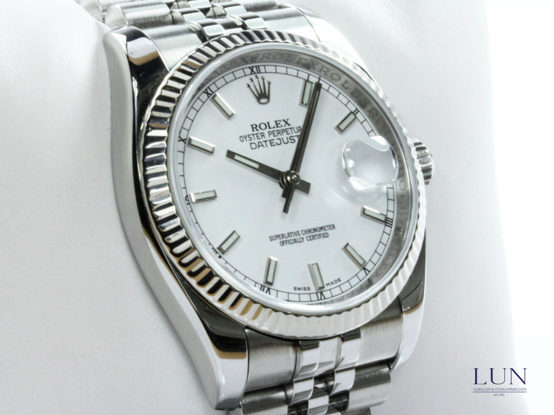 116234_RLX_Datejust_Jubilee_WGold_Bezel_White_Dial_3-scaled