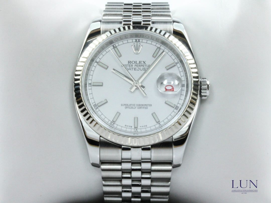 116234_RLX_Datejust_Jubilee_WGold_Bezel_White_Dial_4-scaled