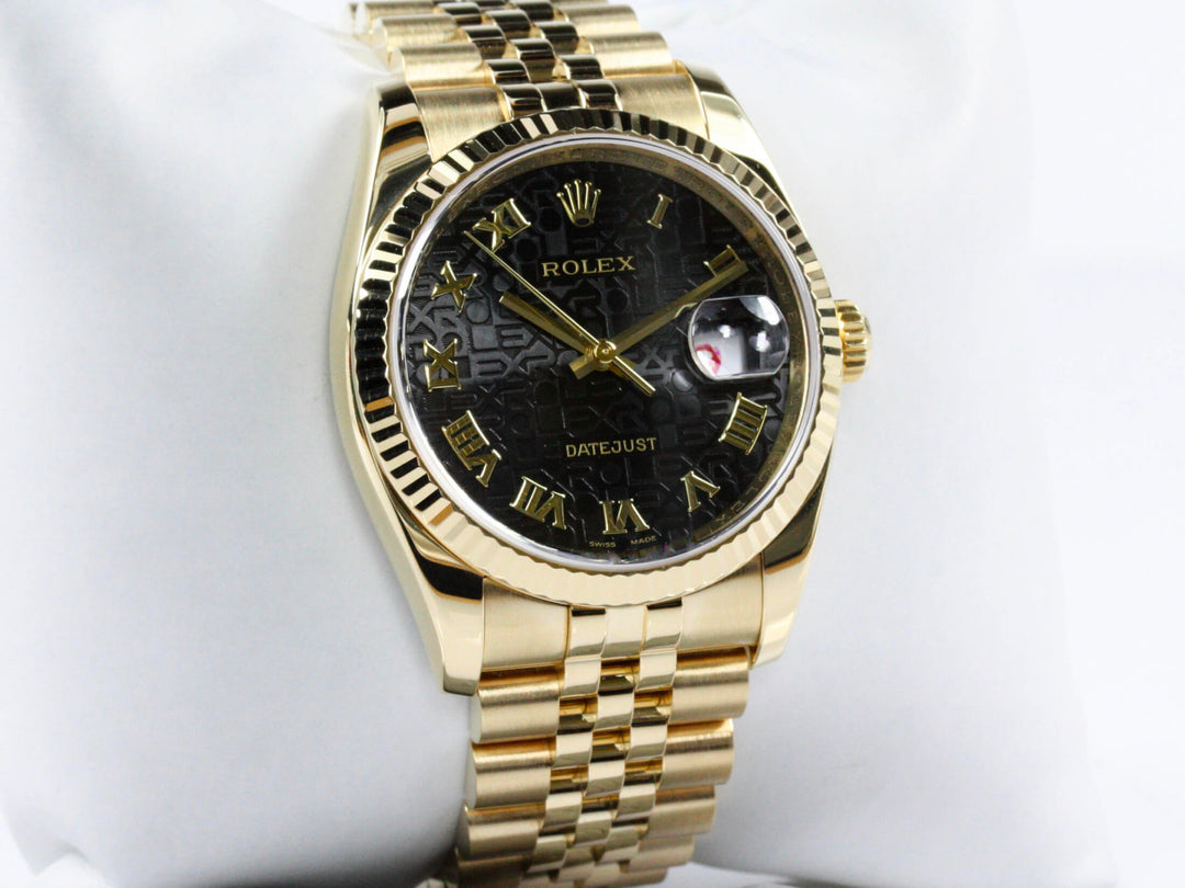116238_RLX_Datejust_18k_Gold_Jubileeband_F-Serie_Black_Dial_6-2-scaled-1.jpg