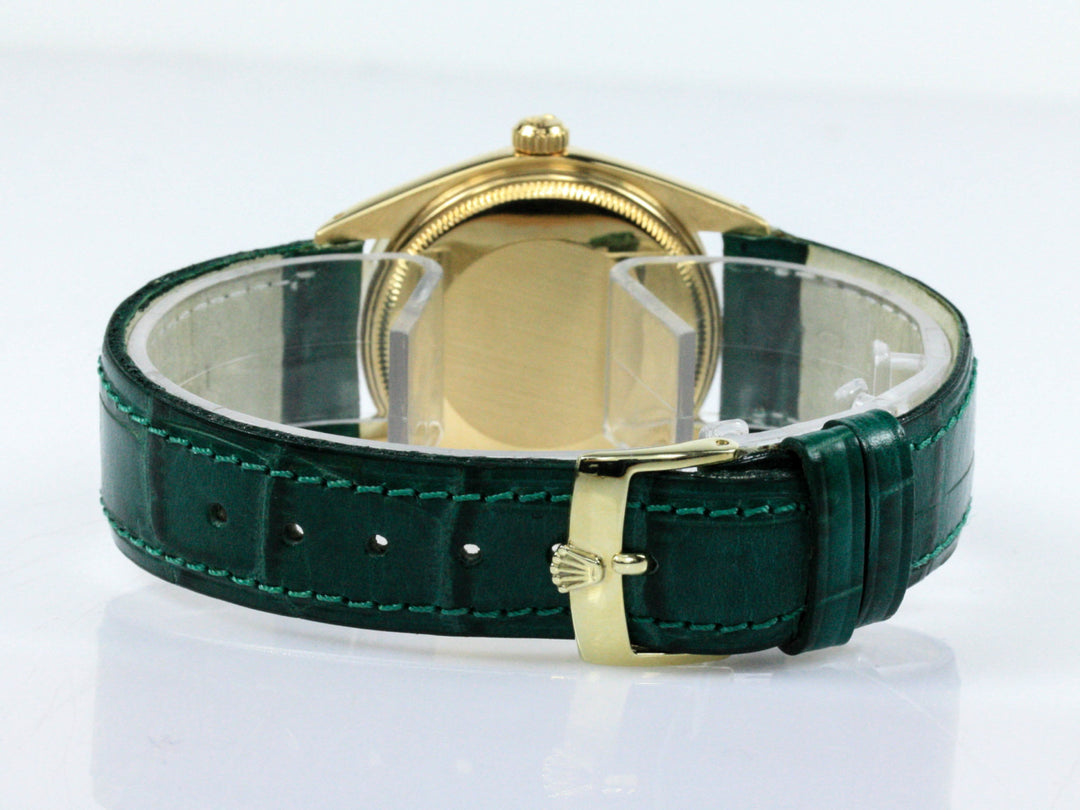 1500_RLX_Date_34mm_18k_GGold_Champagne_Dial_Leder_1975_10-scaled