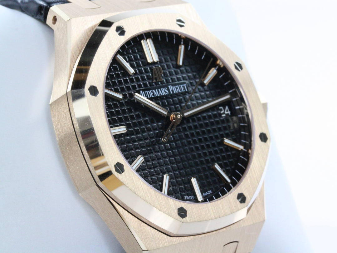 15500OR.OO_.D002CR.01_Audemars_Piguet_Royal_Oak_Rosegold_41mm_2021_3-scaled