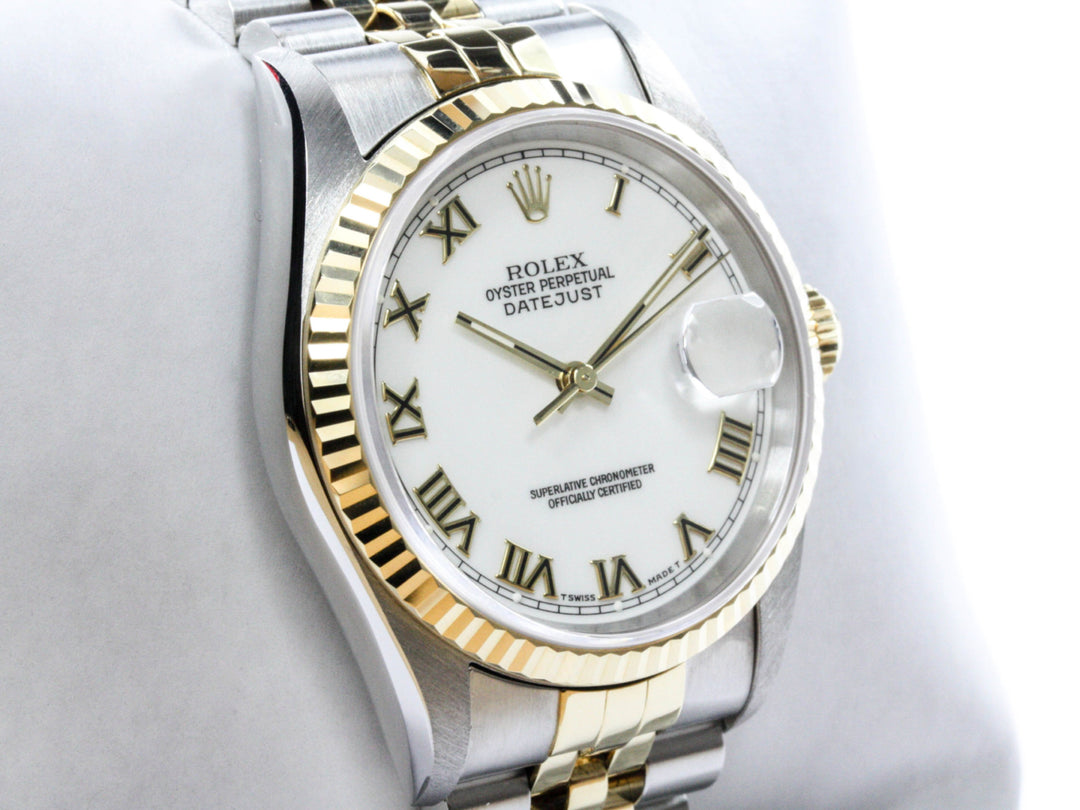 16233_Datjust_Bicolor_Jubilee_White_Linen_Roman_Dial_W-Serie_LC100_FSet_3-scaled