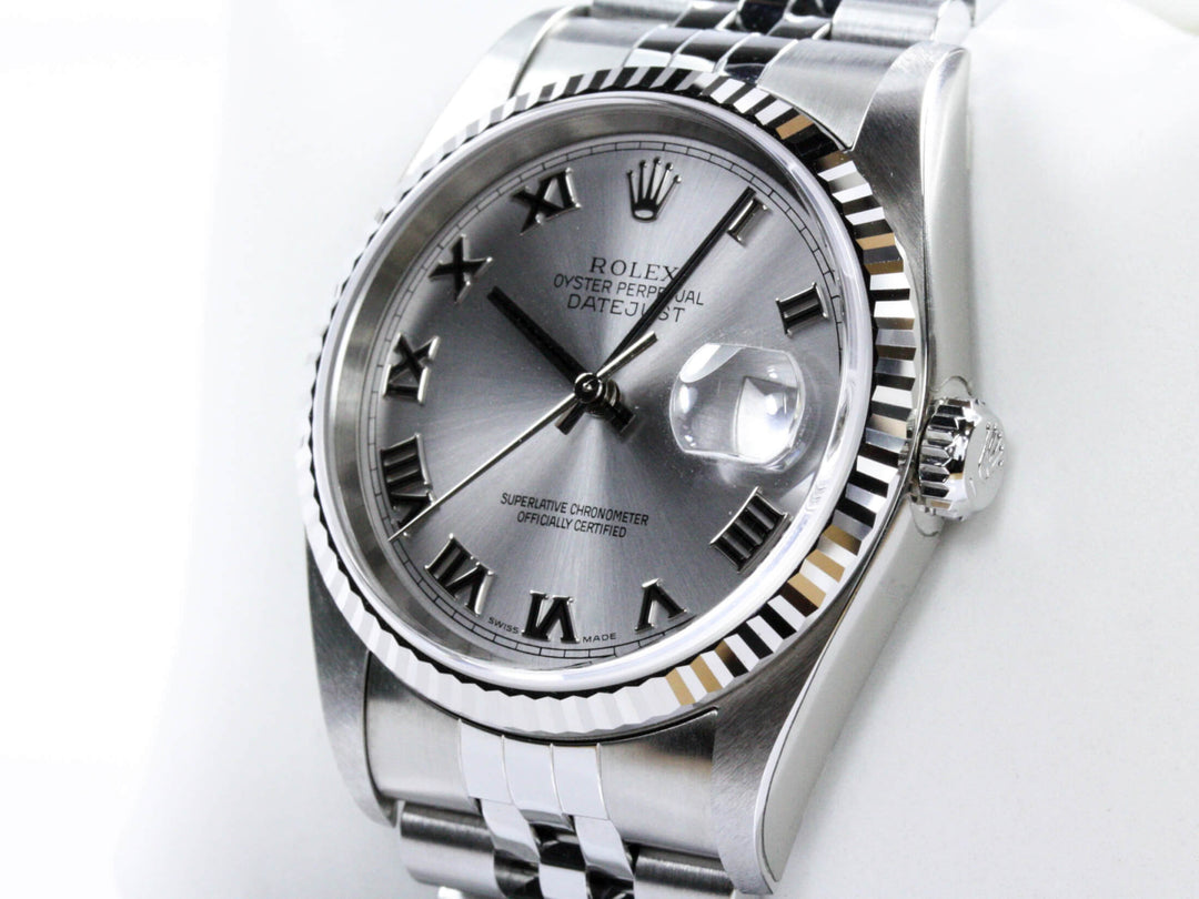 16234_RLX_Datejust_Jubileeband_Roman_Dial_Silver_18k_Verklebt_FSet_2-scaled-1.jpg