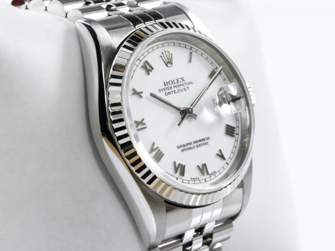 16234_RLX_Datejust_WGold_18k_White_ZB_Jubilee_FSet_LC430_3-scaled-1.jpg