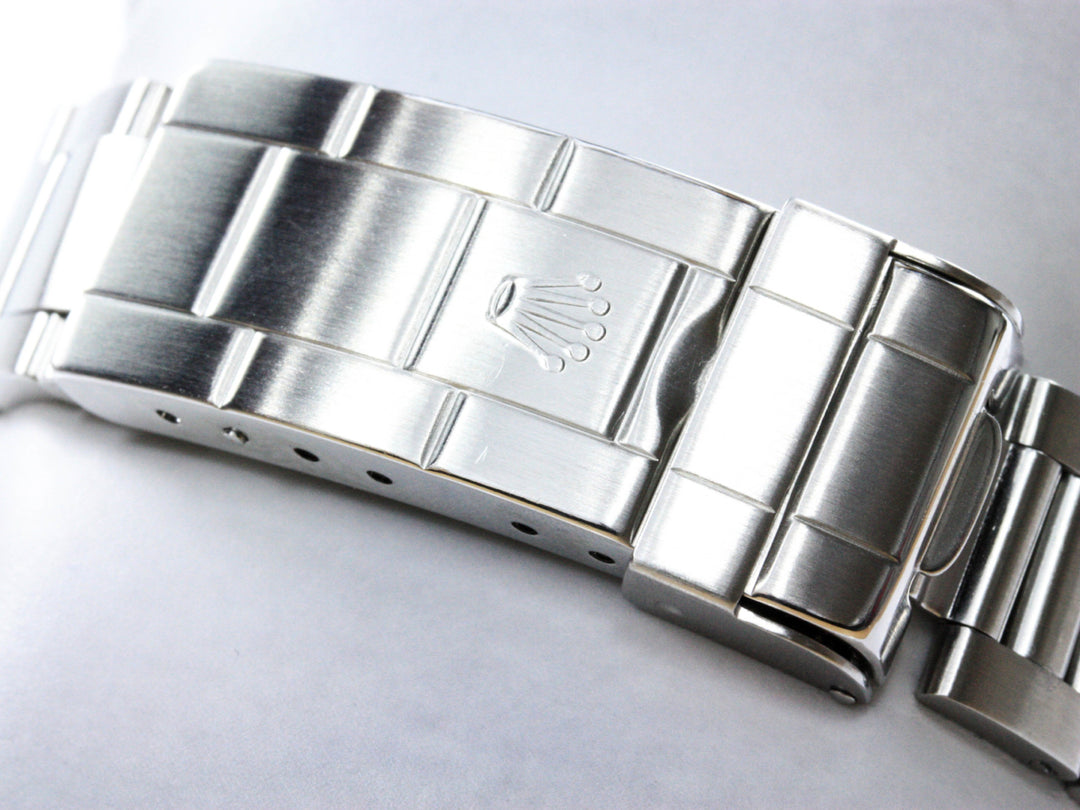 16570_RLX_Explorer_2_Black_Dial_T-Serie_Servicecard_8-scaled