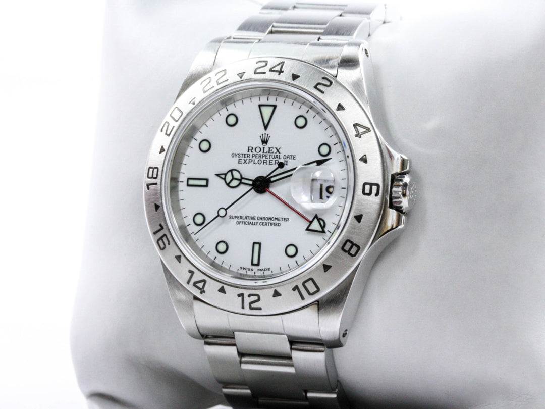 16570_RLX_Explorer_2_Polarweiss_ZB_A-Serie_5-scaled