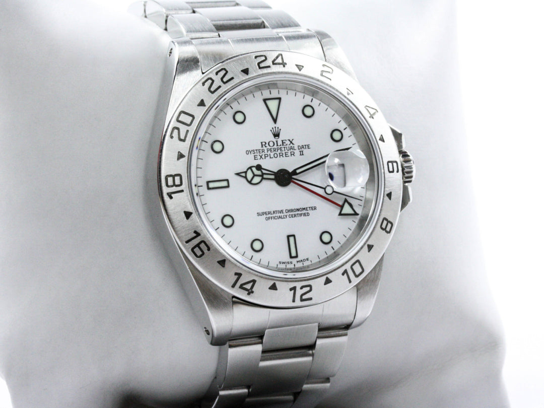 16570_RLX_Explorer_2_Polarweiss_ZB_A-Serie_6-scaled