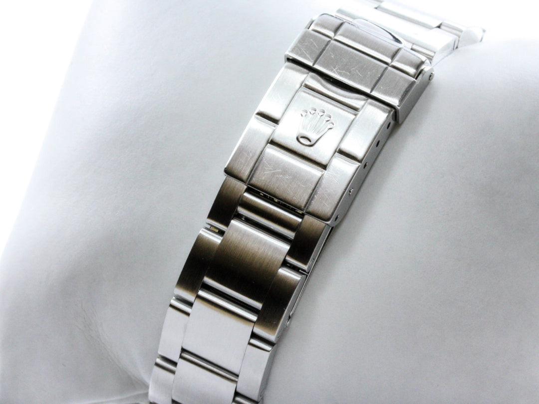 16570_RLX_Explorer_2_Polarweiss_ZB_A-Serie_7-scaled