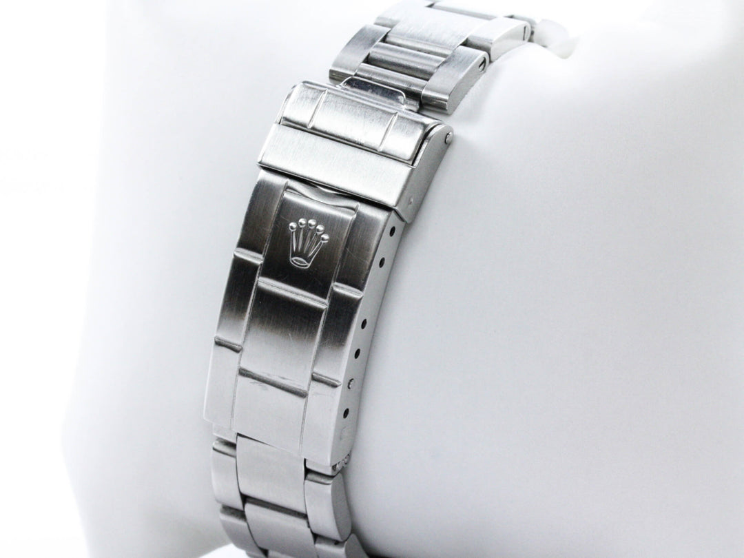 1680_RLX_Submariner_Date_Stahl_Oyster_7-scaled-1.jpg