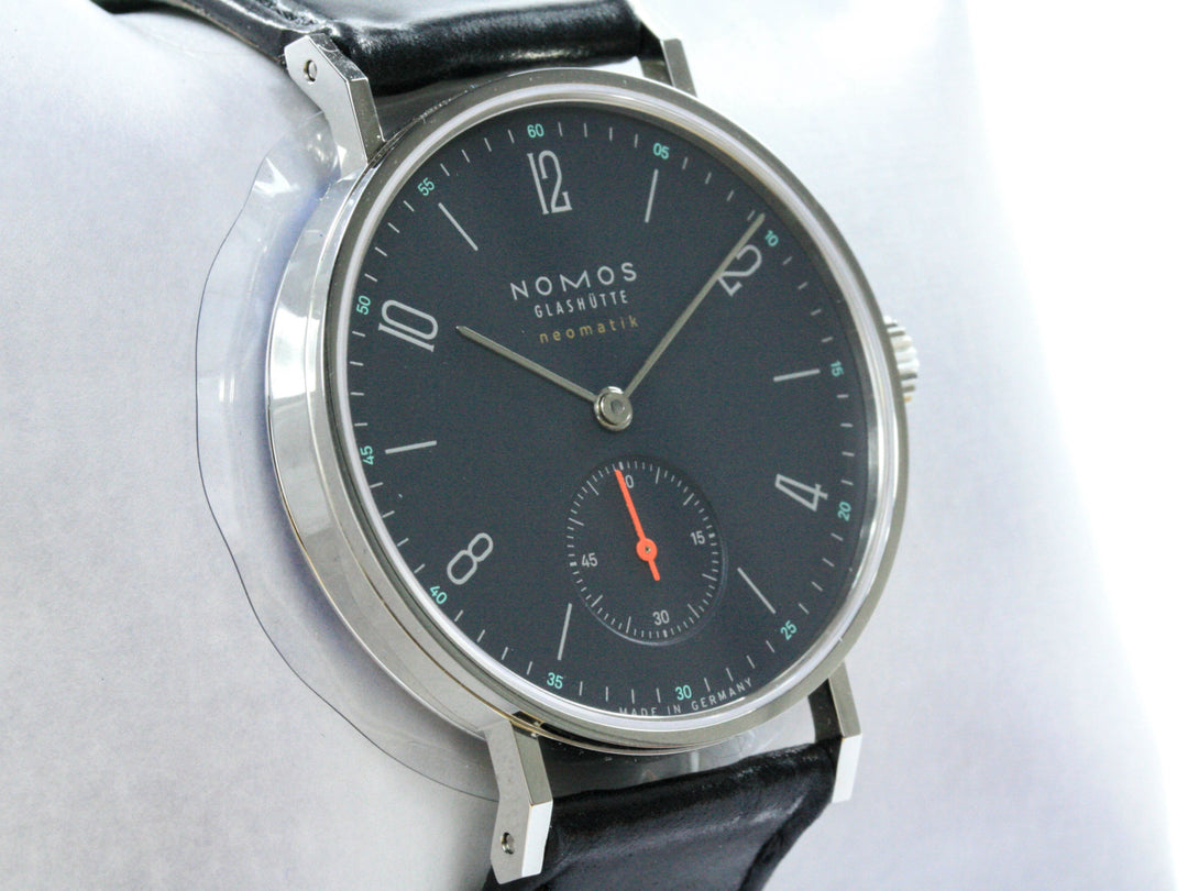 177_NOMOS_Tangente_Neomatic_35mm_Steel_Leather_FSet_2020_3-scaled