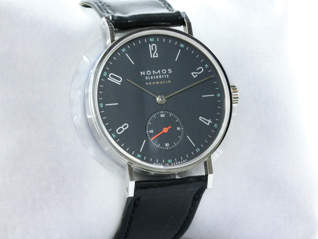 177_NOMOS_Tangente_Neomatic_35mm_Steel_Leather_FSet_2020_6-scaled