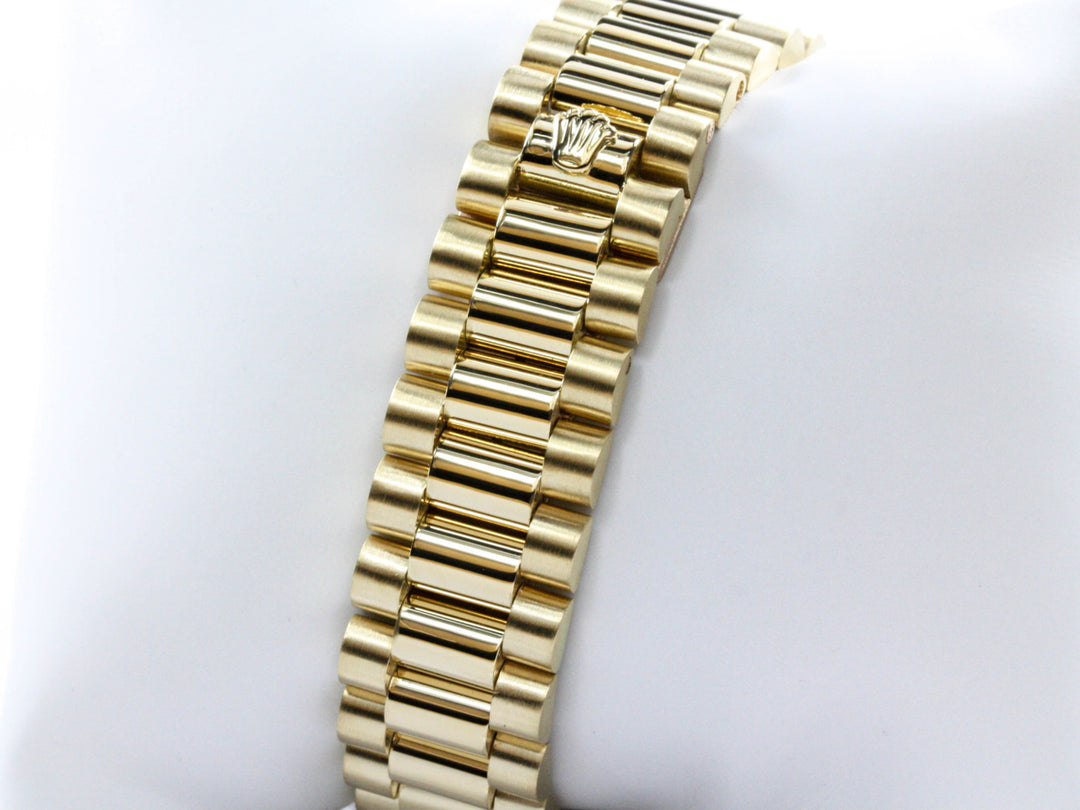 18038_RLX_Day-Date_18k_GGold_Rose_Dial_Presidentband_1978er_7-scaled