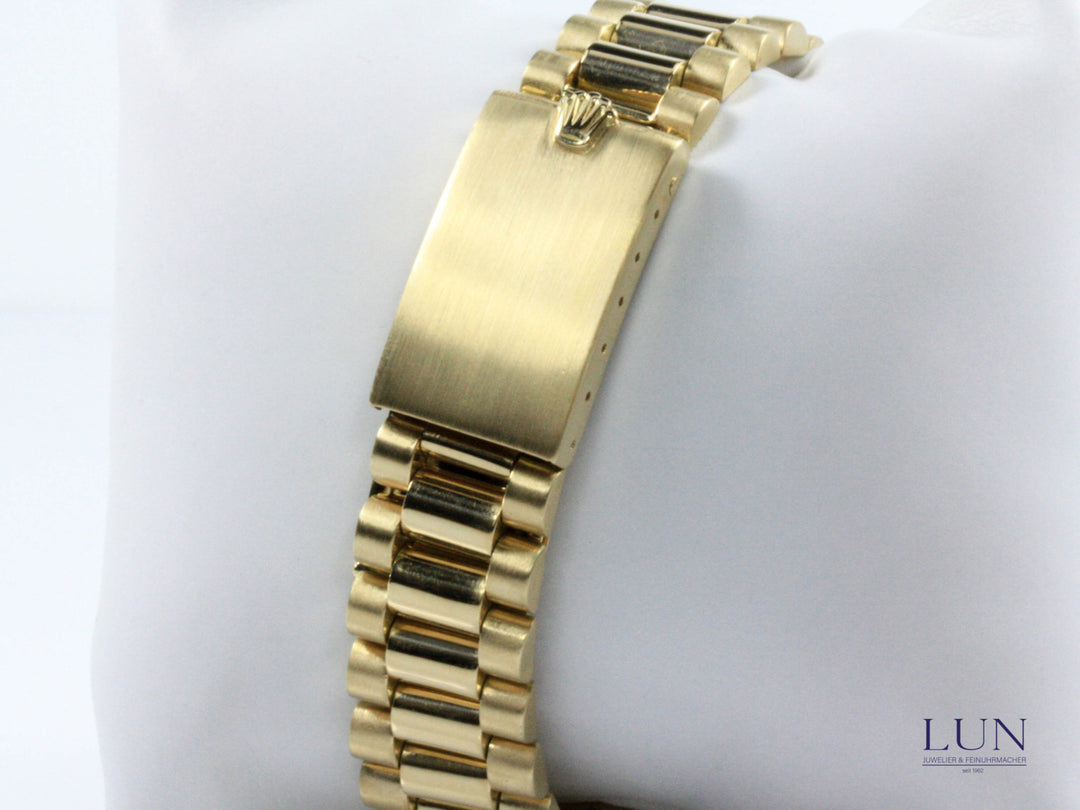 1803_RLX_DayDate_18k_Gelbgold_Gold_Dial_7-scaled