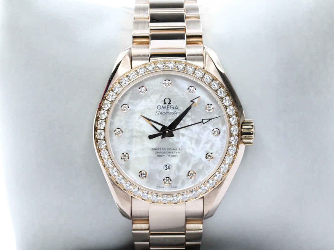 23155342055003_OMA_Seamaster_18k_Rosegold_FSet_4-scaled