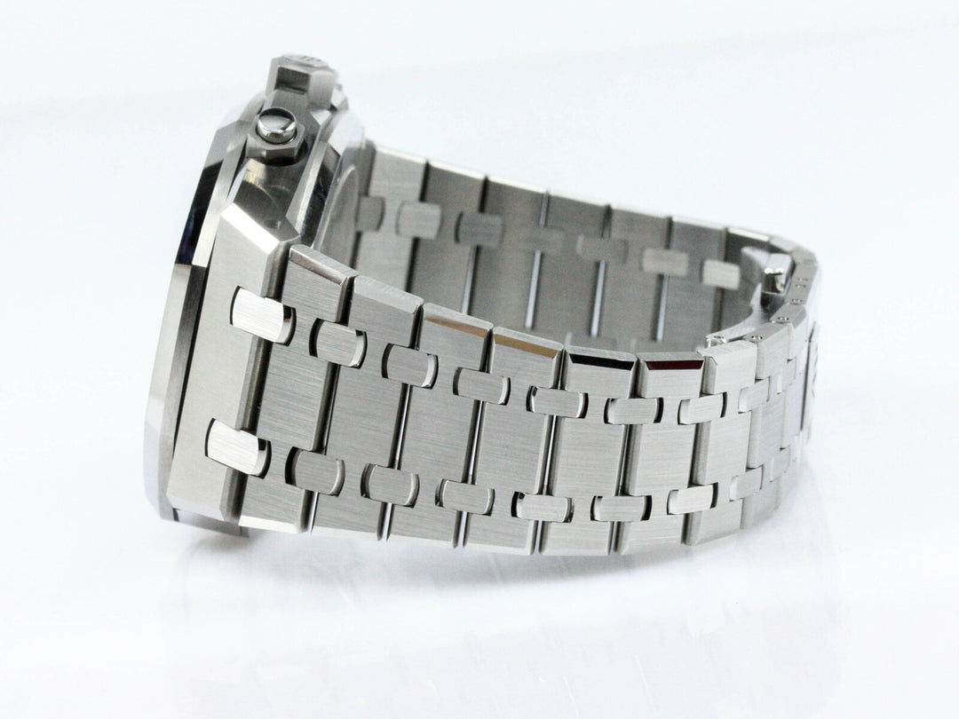 26240ST.OO.1320ST.03_AP_Royal_Oak_Chronograph_50th_Anniversary_41mm_2023_FSet_10