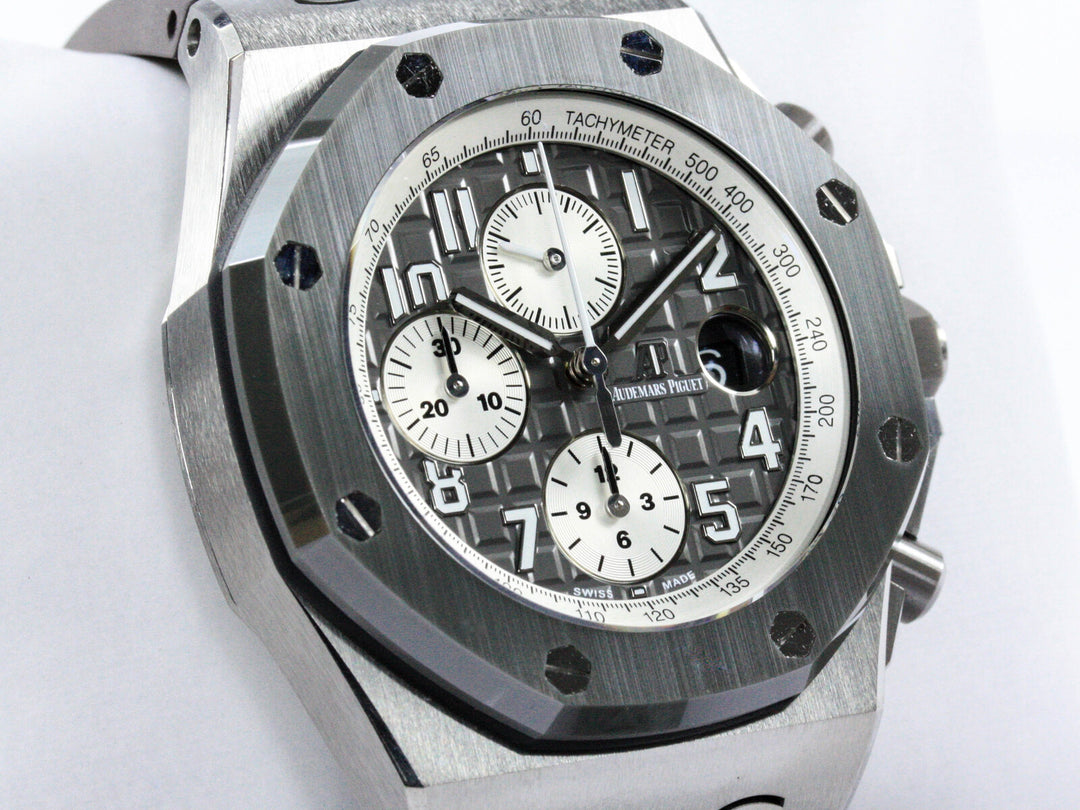 26470IO.OO.A006CA.01_AP_Royal_Oak_Offshore_Ceramic_Ghost_2022_FSet_3