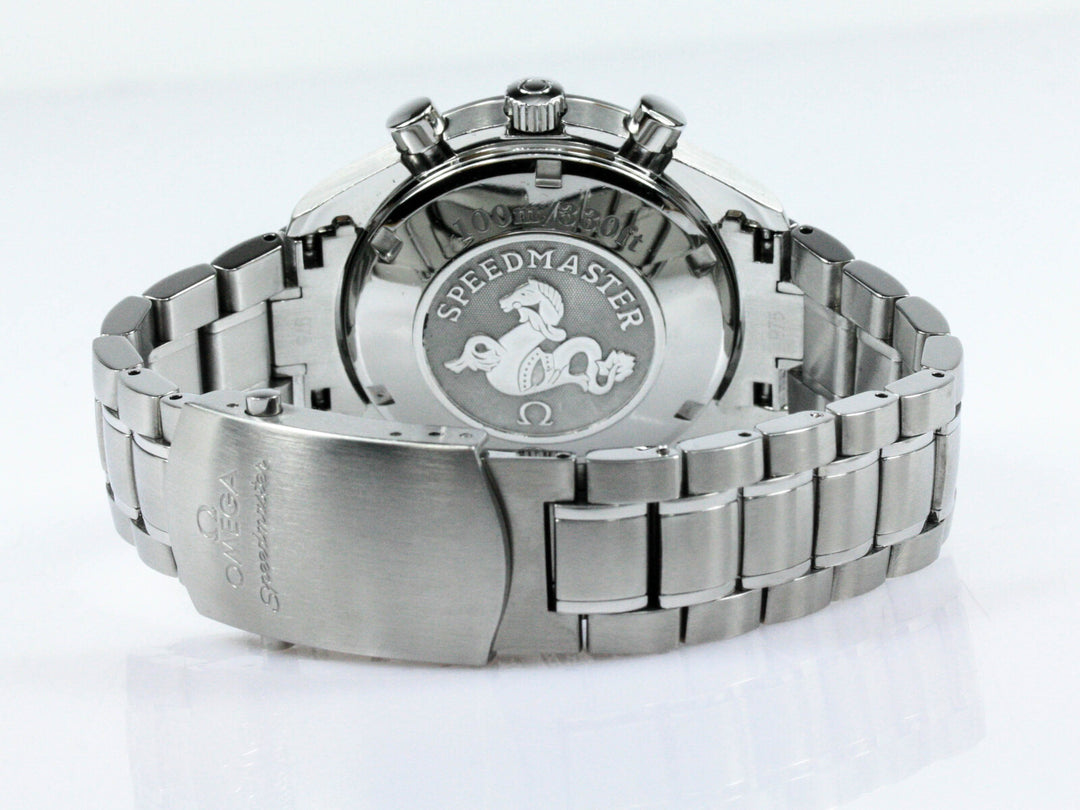 32105000_Omega_Speedmaster_Date_40mm_Stahl_Black_Dial_2008_10