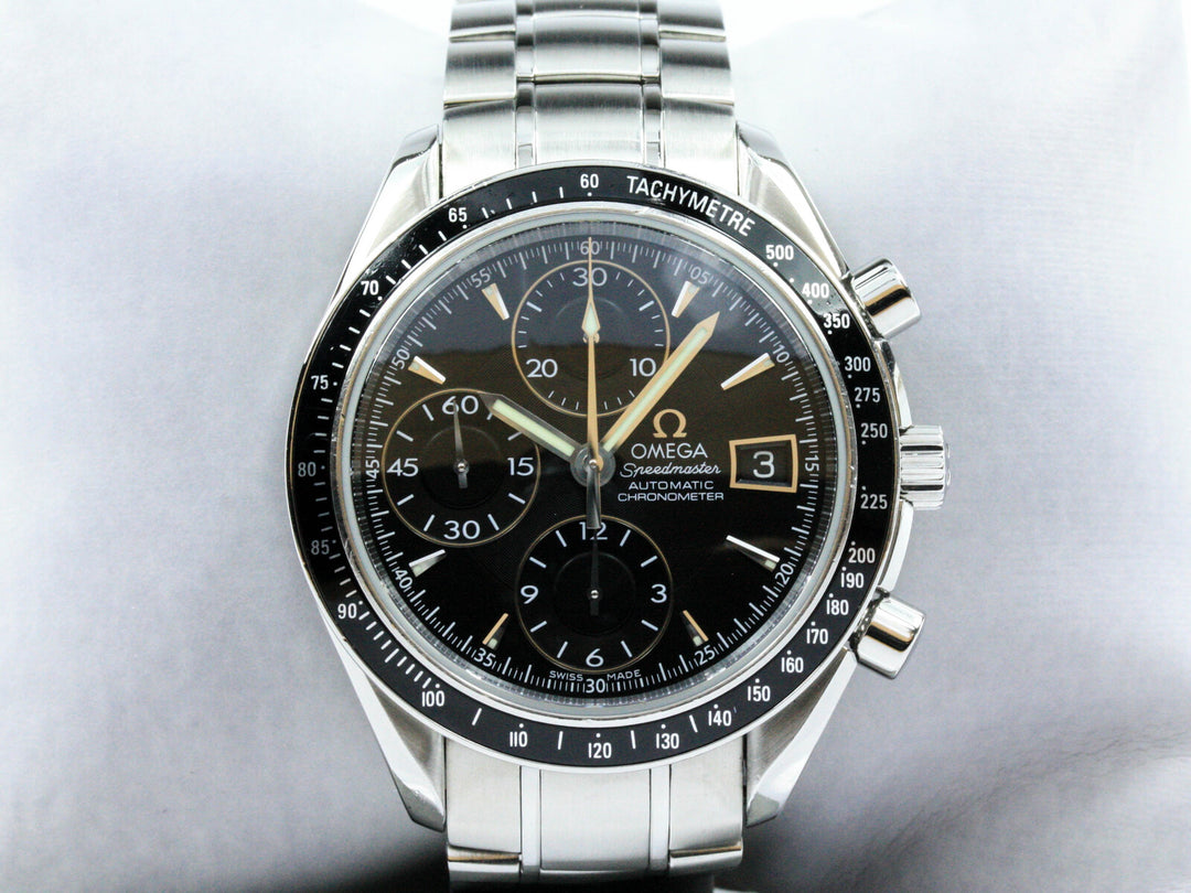 32105000_Omega_Speedmaster_Date_40mm_Stahl_Black_Dial_2008_4