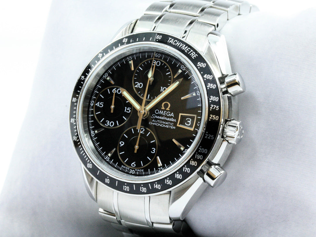 32105000_Omega_Speedmaster_Date_40mm_Stahl_Black_Dial_2008_5