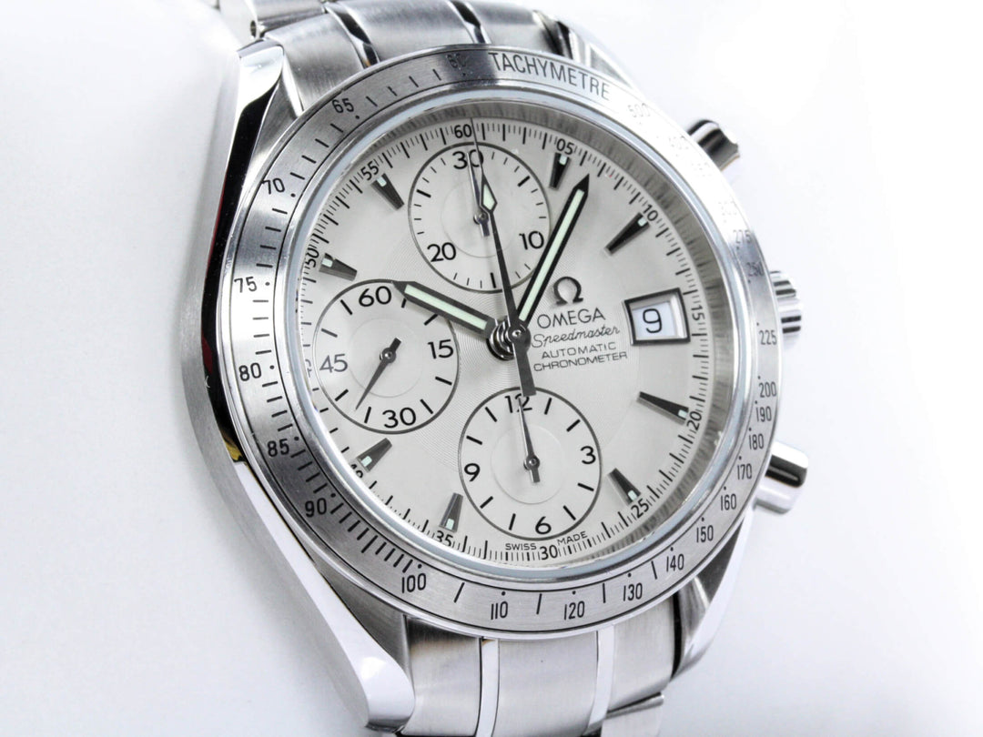 32113000_OMA_Speedmaster_Date_Silver_Dial_FSet_3-scaled-1.jpg