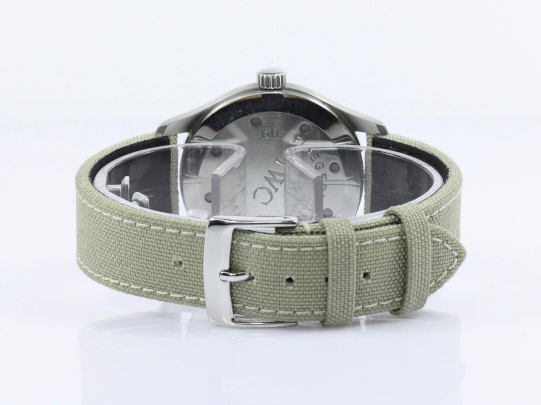 3253_IWC_Fliegeruhr_MarkXV_Black_Dial_9-scaled-1.jpeg