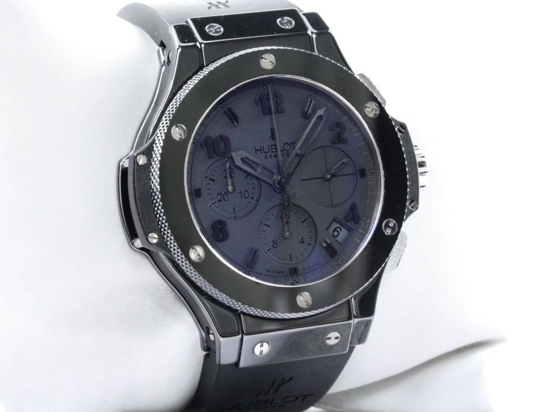 341.CX_.134.RX_Hublot_Big_Bang_Ceramic_Limited_Kautschuk_2008_FSet_6-scaled