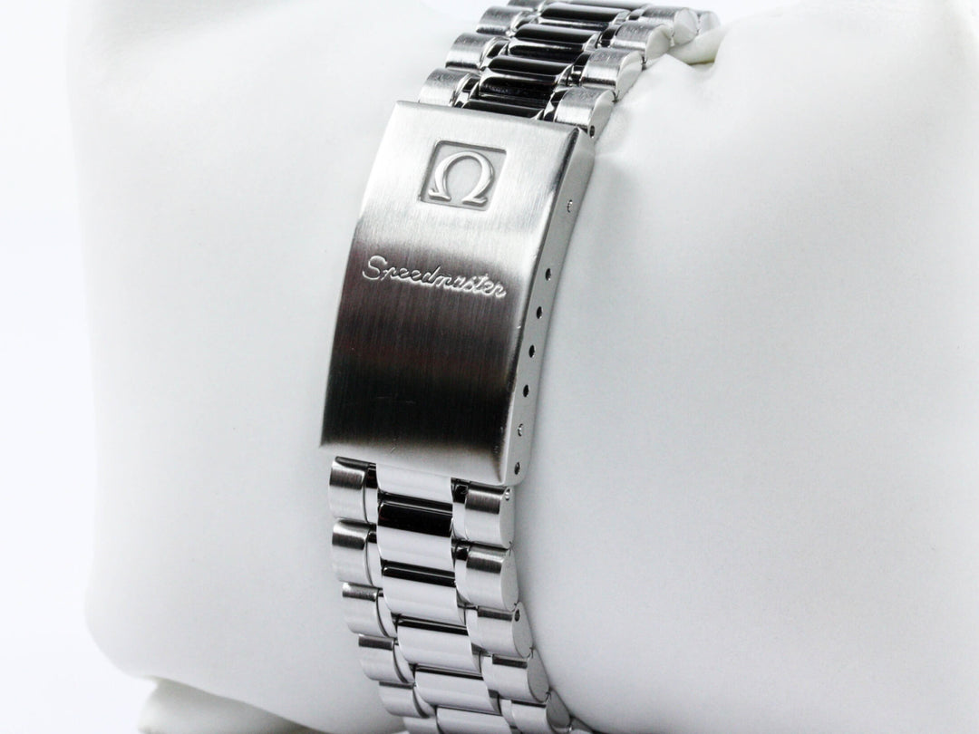 35115000_OMA_Speedmaster_Date_Panda_Reverse_Chronograph_8-scaled