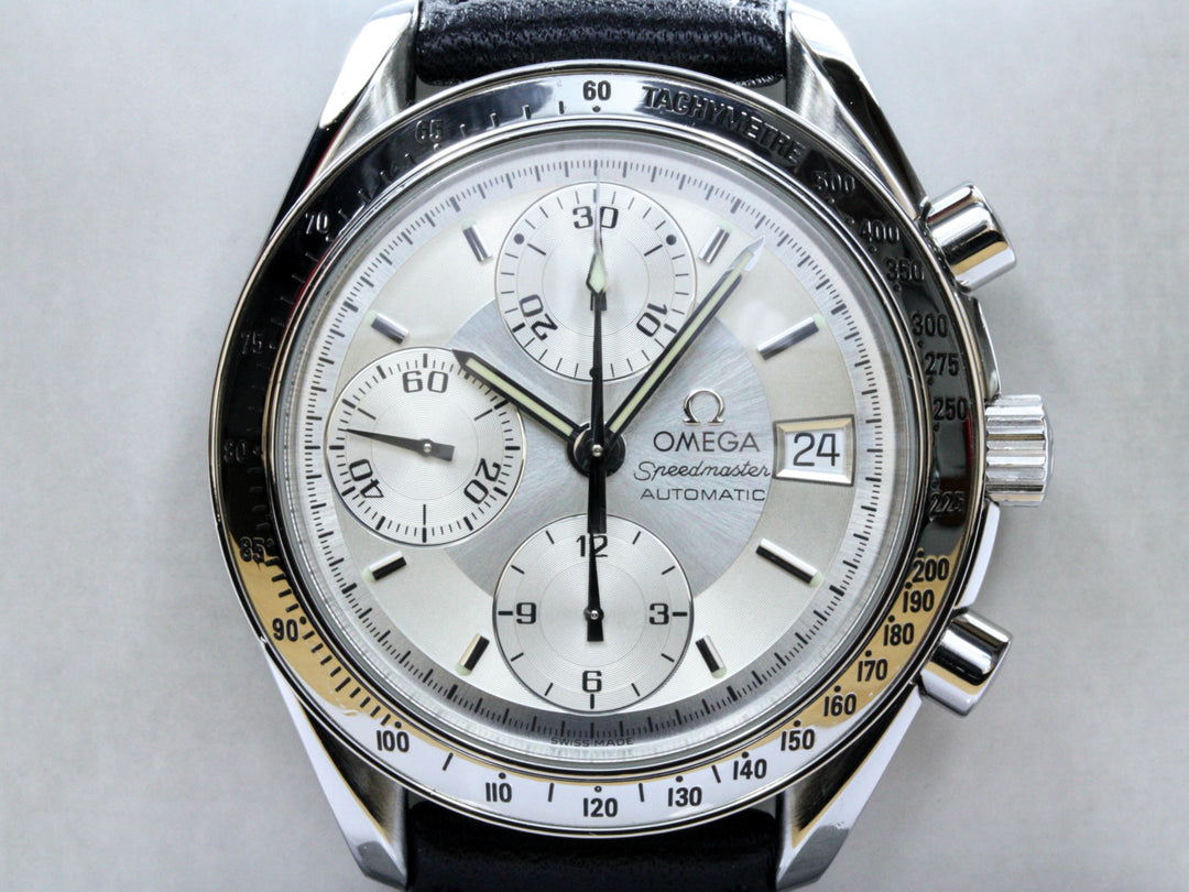 35133000_Omega_Speedmaster_Date_Silver_ZB_Lederband_1-scaled