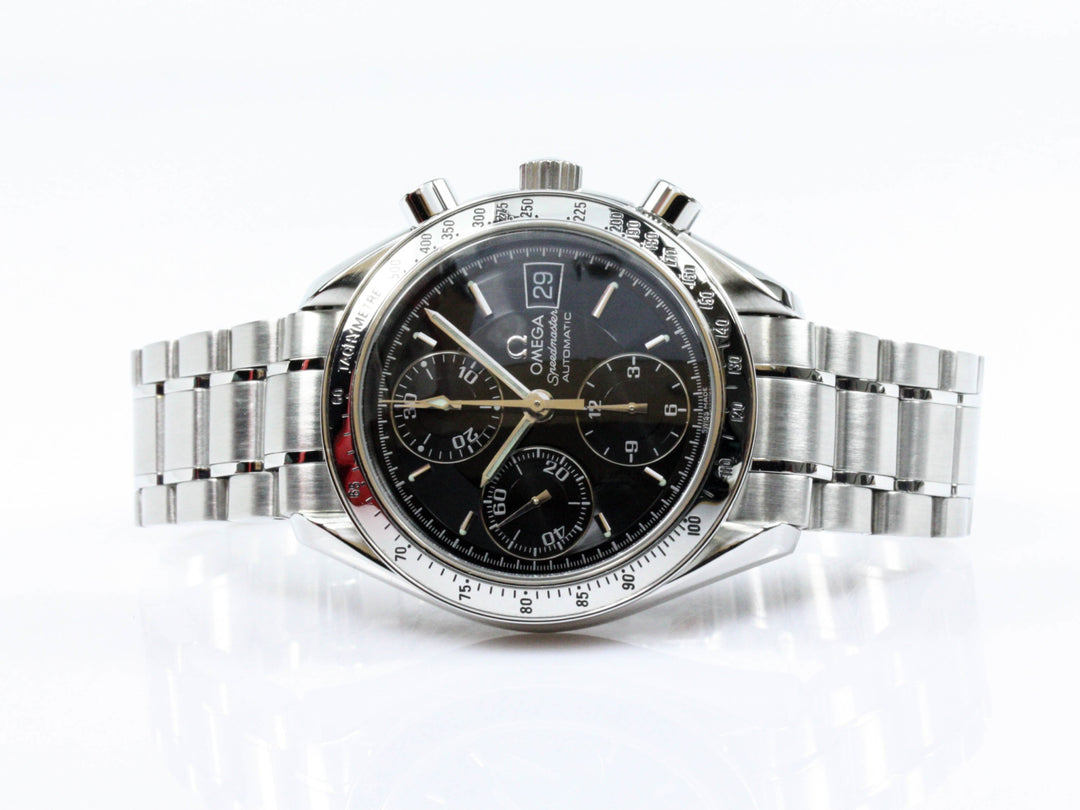 35135000_OMA_Speedmaster_Date_Black_ZB_Stahl_FSet_8-scaled