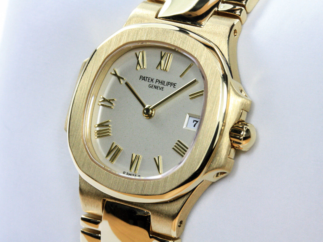 4700:051_Patek_Philippe_Nautilus_Lady_1534XXX_18k_GGold_FSet_2