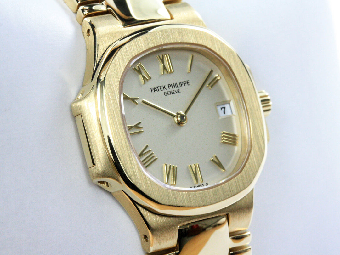 4700:051_Patek_Philippe_Nautilus_Lady_1534XXX_18k_GGold_FSet_3