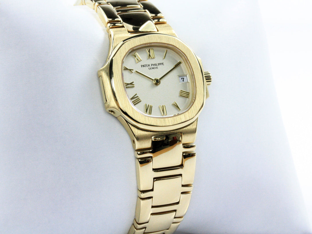4700:051_Patek_Philippe_Nautilus_Lady_1534XXX_18k_GGold_FSet_6