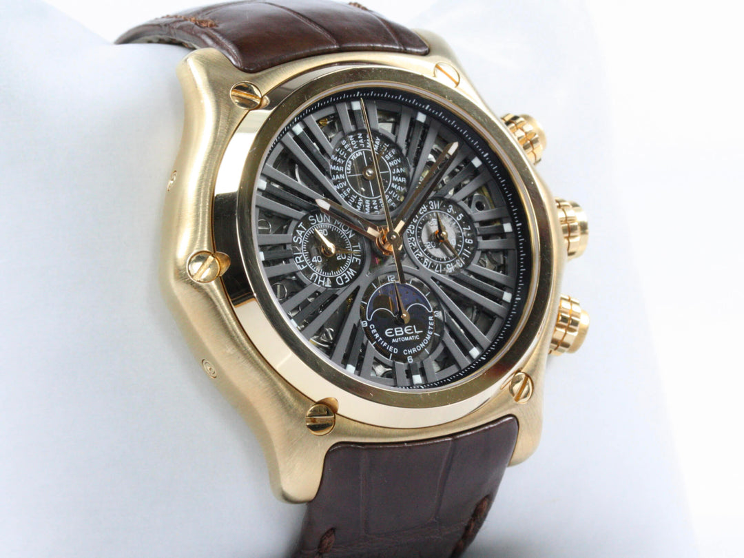 5288L70_EBEL_Ewiger_Kalender_Gold_18k_Lederband_Fullset_6-scaled-1.jpg