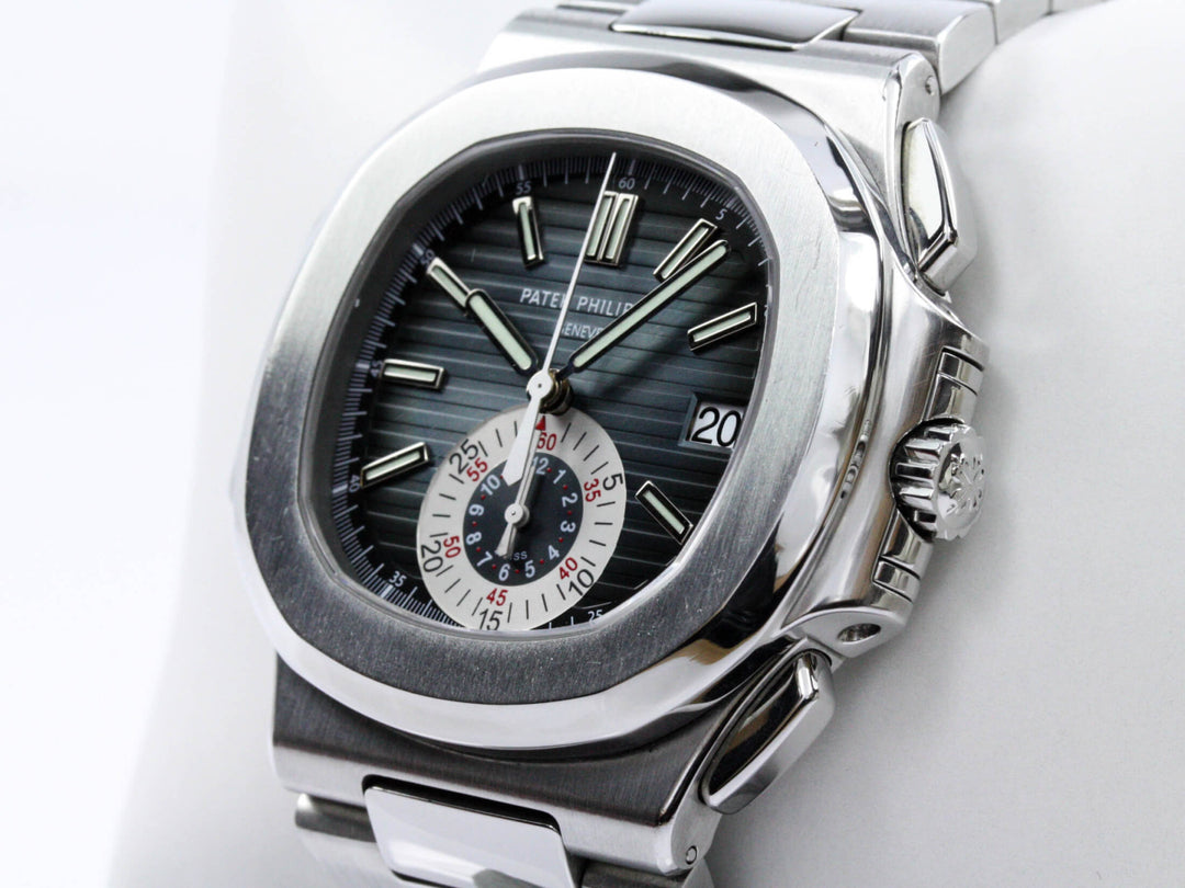 5980_Patek_Philippe_Nautilus_Chronograph_Stahl_2-scaled-1.jpg