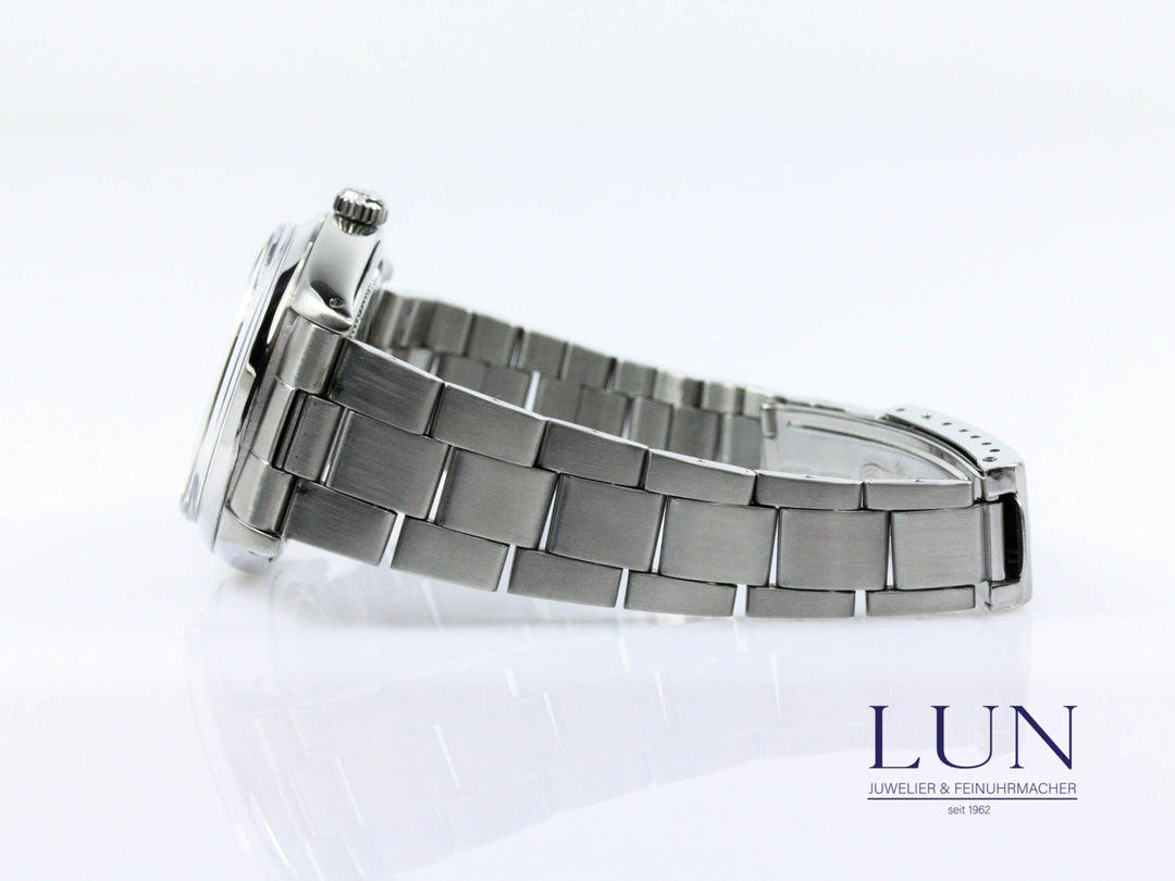 6694_RLX_Oysterdate_Stahl_Black_Dial_10-scaled