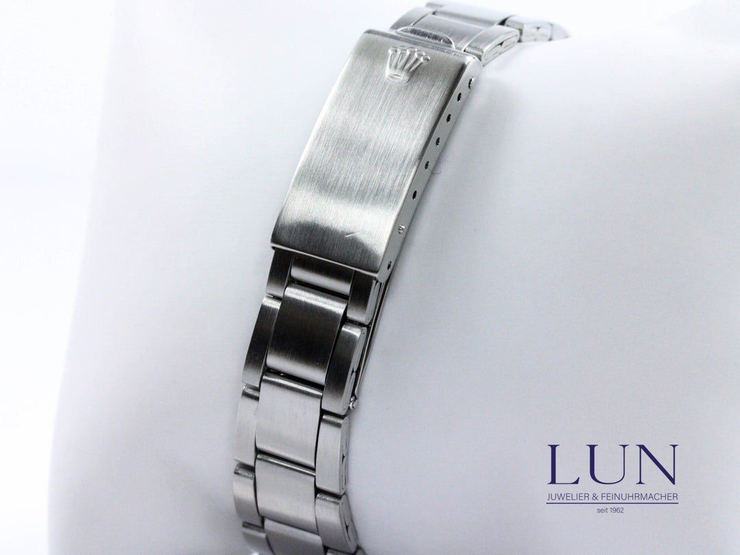 6694_RLX_Oysterdate_Stahl_Black_Dial_8-scaled