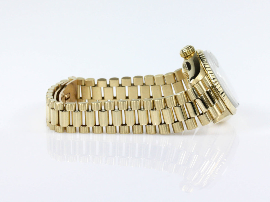 69178_RLX_Datejust_26mm_Blau_ZB_18k_Yellowgold_Jubilee_L-Serie_9-scaled-1.jpg
