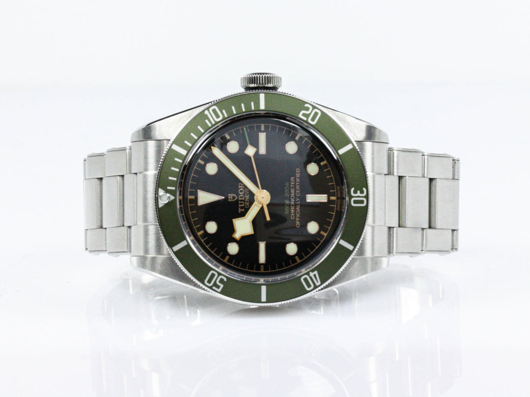 79230G_Tudor_Black_Bay_41_Gruen_Schwarz_Harrods_FSet_8-scaled-1.jpg