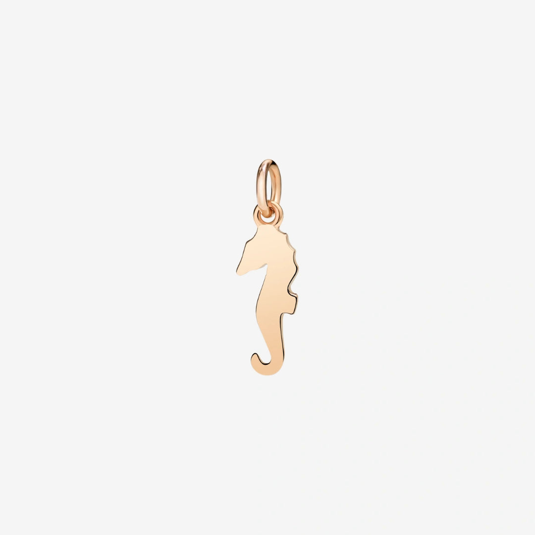 DMB4007_SEAHS_0009R_010_Dodo_seahorse-charm-9k-rose-gold