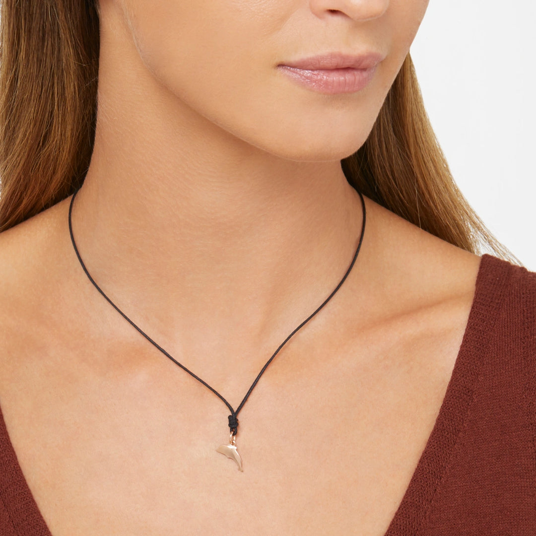 DMB4009_DOLPS_0009R_100_Dodo_dolphin-charm-9k-rose-gold
