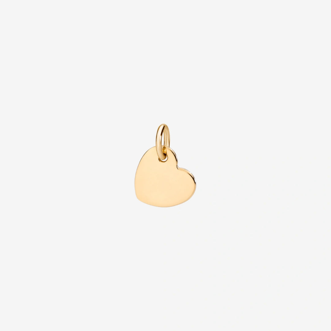 DMC0003_HEARL_000OG_010_Dodo_heart-charm-18k-yellow-gold