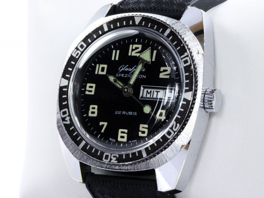 GUB_Glashuette_22_jewels_Automatic_DayDate_2-scaled