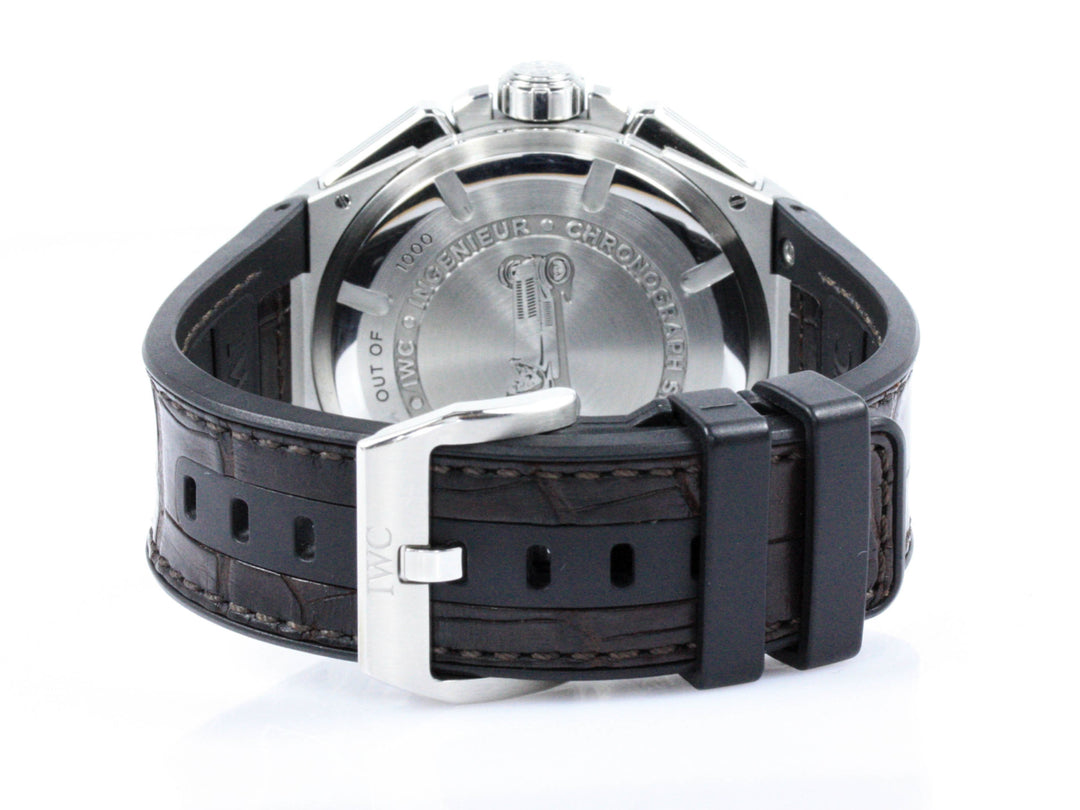 IW378505_IWC_Ingenieur_Chronograph_45mm_Silberpfel_Stahl_Hybrid_10-scaled