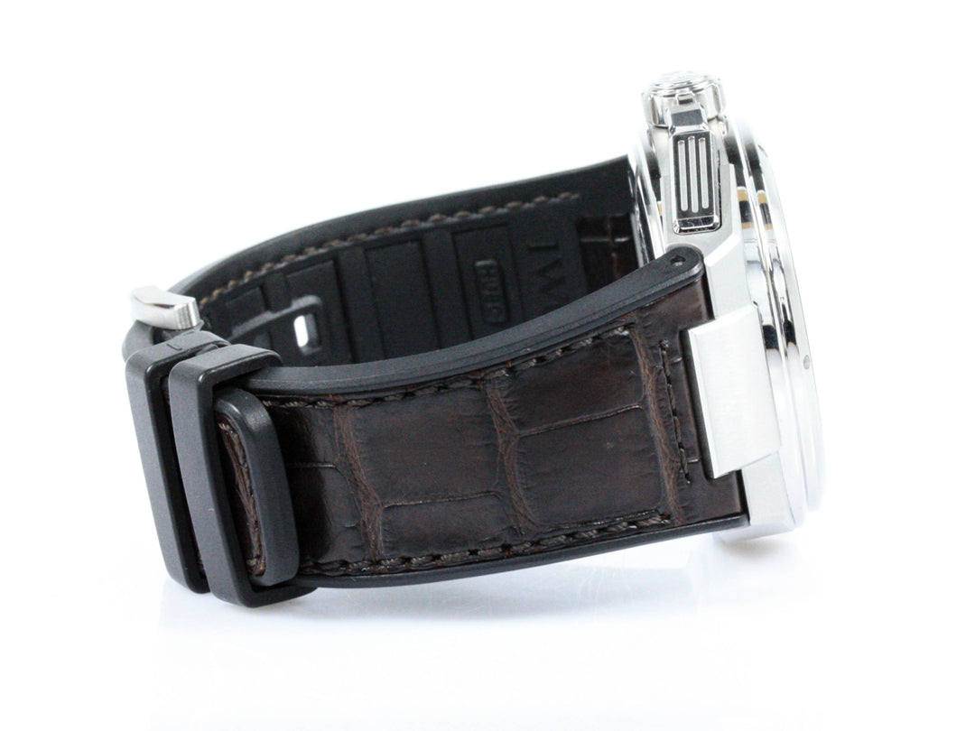 IW378505_IWC_Ingenieur_Chronograph_45mm_Silberpfel_Stahl_Hybrid_11-scaled