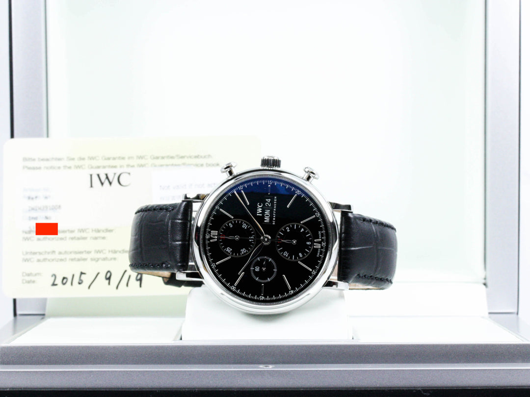 IW391008_IWC_Portofino_Chronograph_42mm_Black_Dial_Leder_2015_FSet_0-scaled