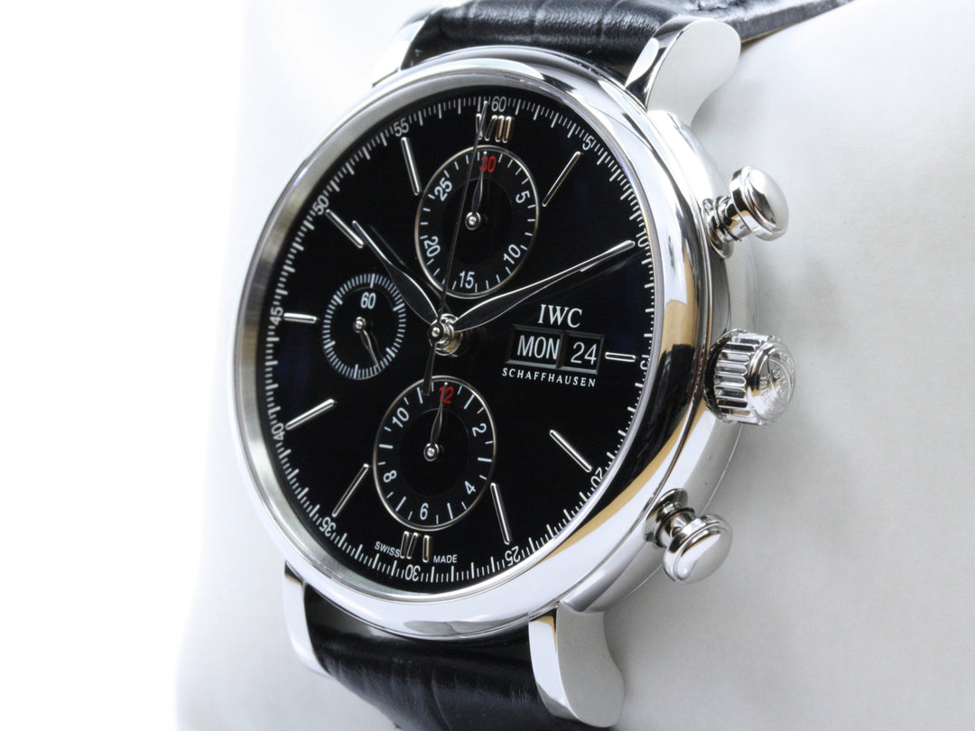 IW391008_IWC_Portofino_Chronograph_42mm_Black_Dial_Leder_2015_FSet_2-scaled