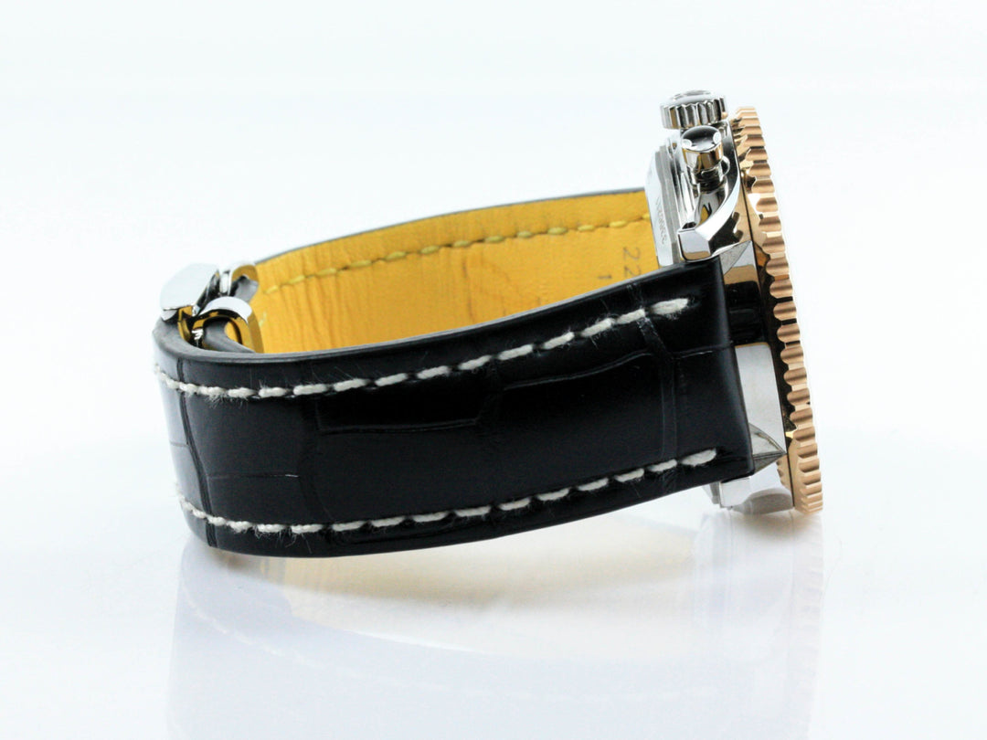 UB0121211F1P2_Breitling_Navtimer_Stahl_Rosegold_Leder_Fullset_12-scaled